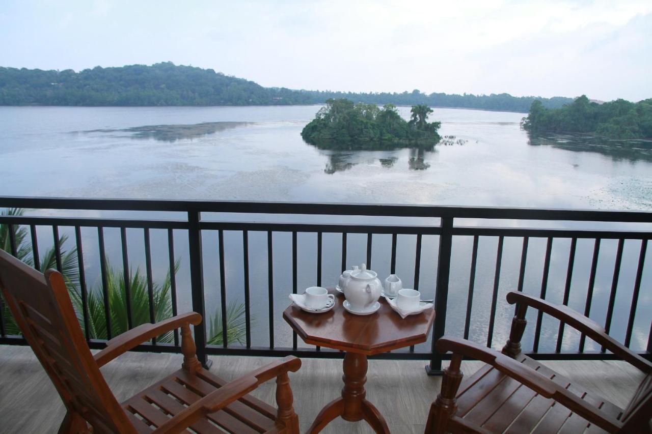 Sanu Lagoon Resort & Spa Tangalle Buitenkant foto