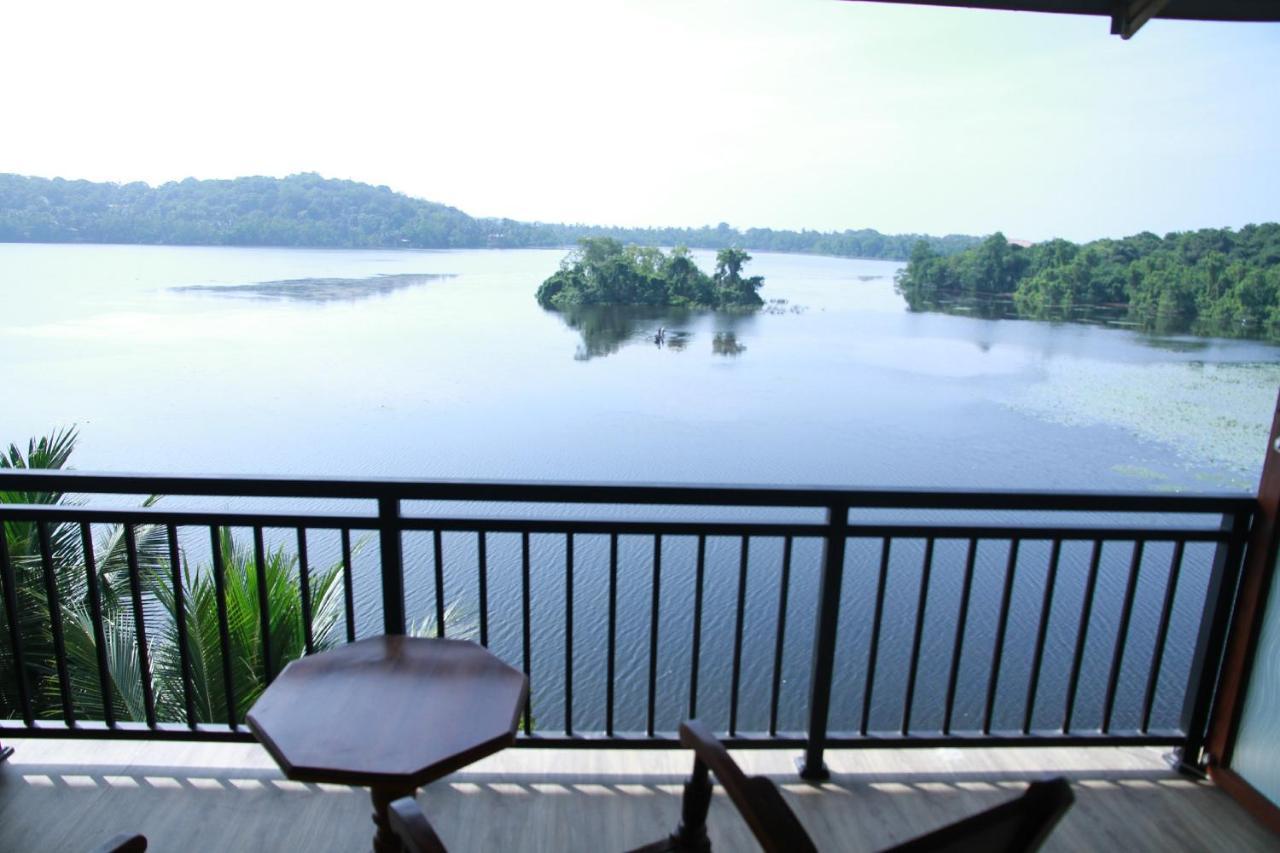 Sanu Lagoon Resort & Spa Tangalle Buitenkant foto
