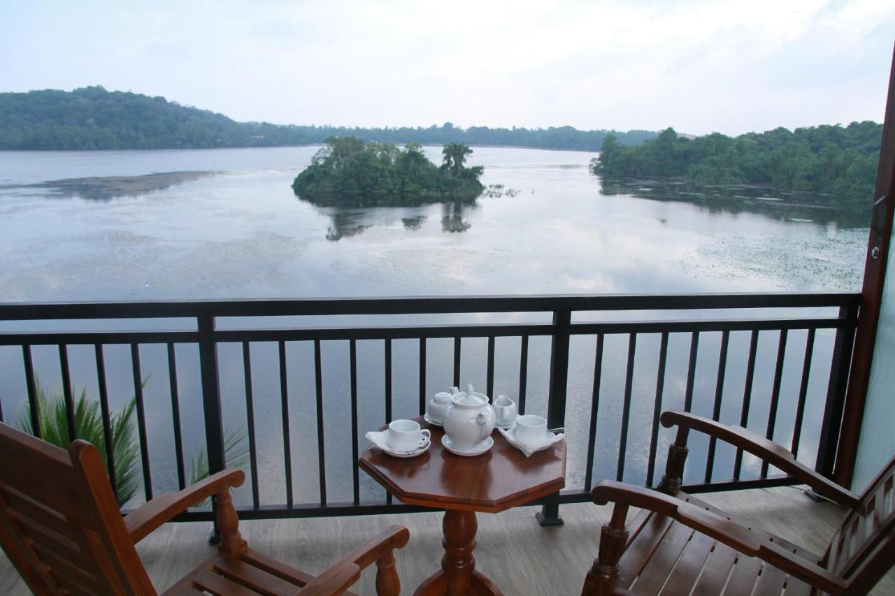 Sanu Lagoon Resort & Spa Tangalle Buitenkant foto