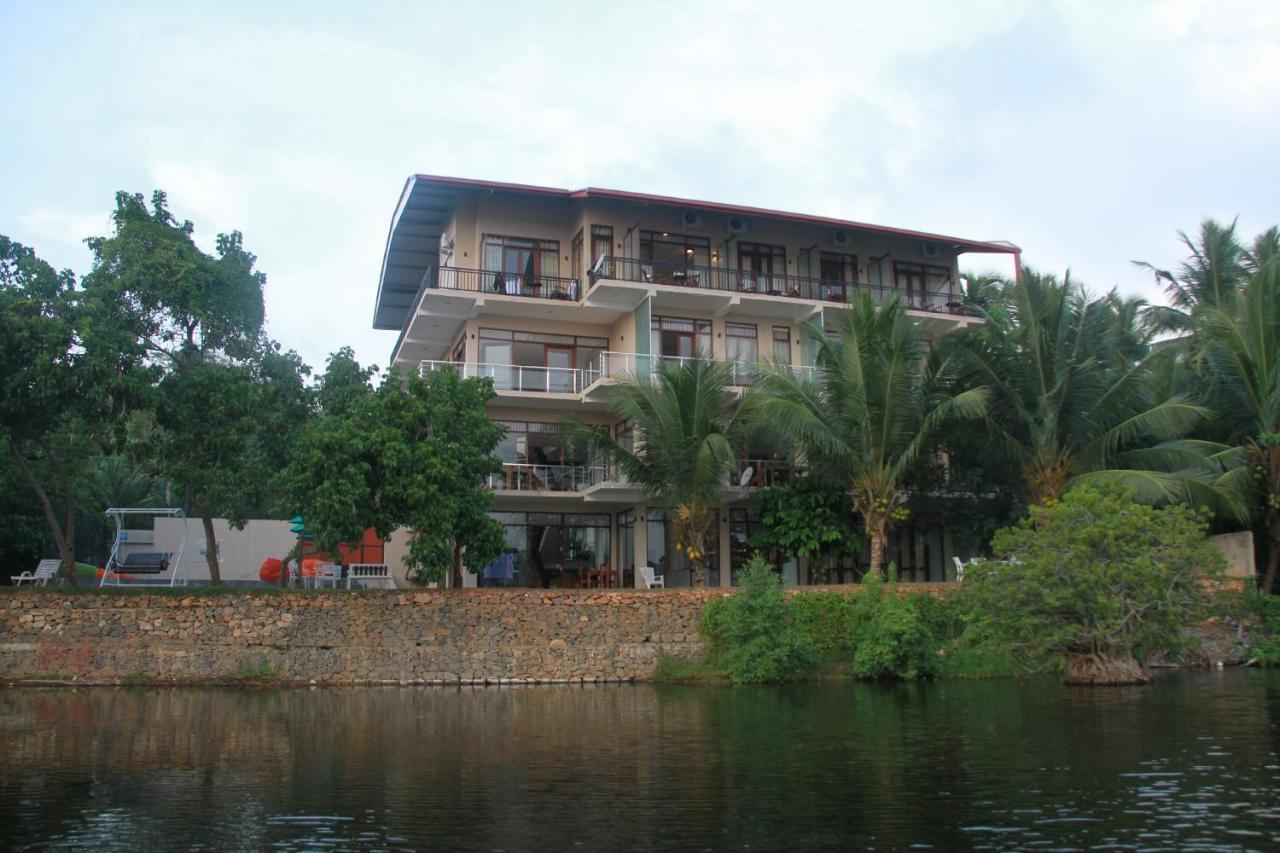 Sanu Lagoon Resort & Spa Tangalle Buitenkant foto