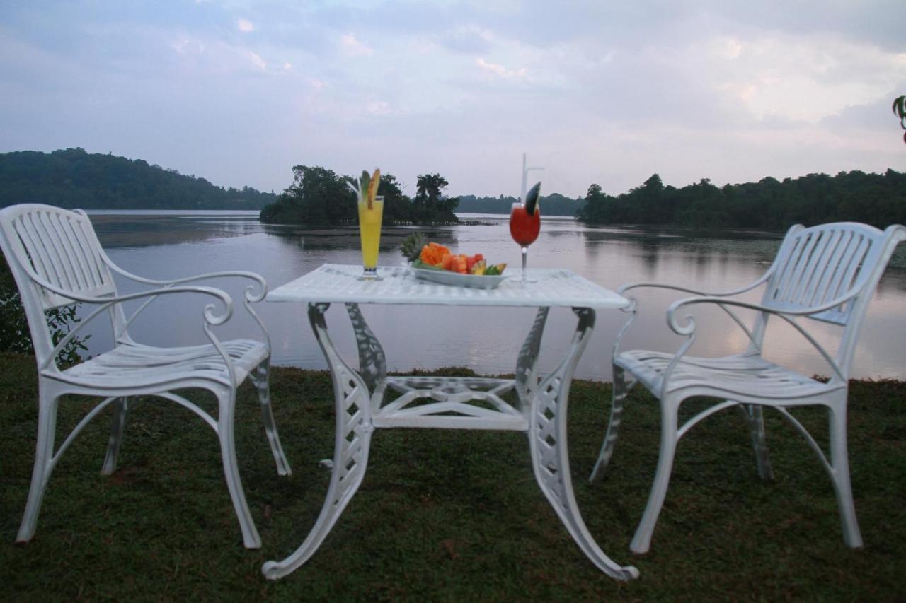 Sanu Lagoon Resort & Spa Tangalle Buitenkant foto