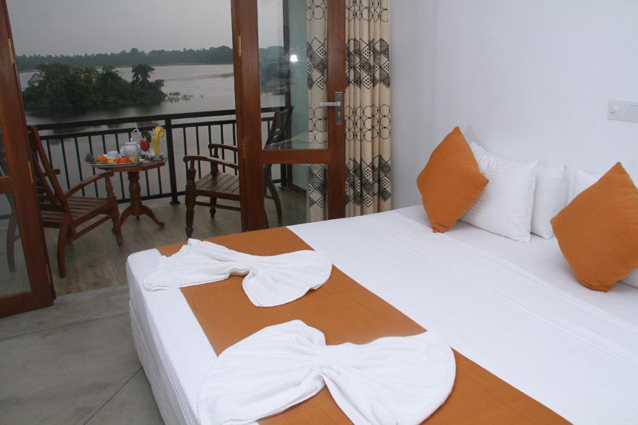 Sanu Lagoon Resort & Spa Tangalle Buitenkant foto